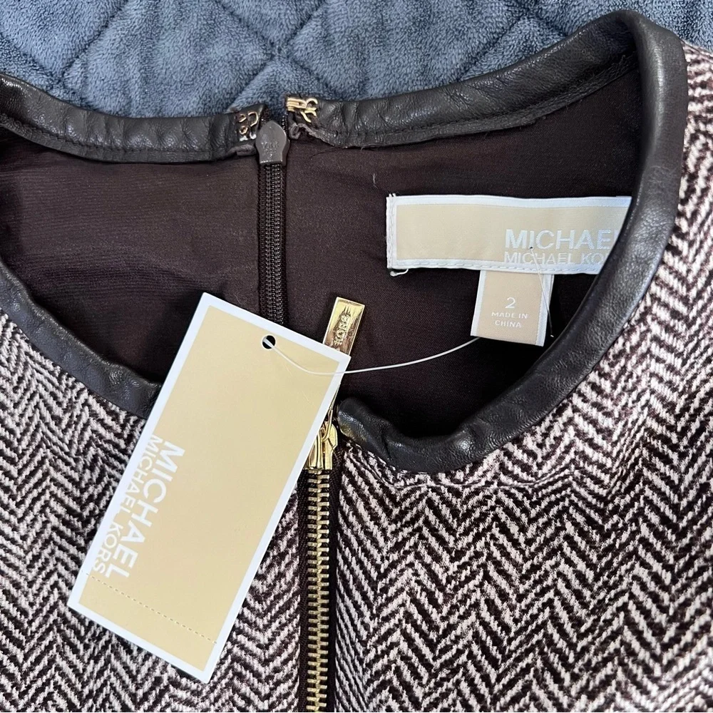 Michael Kors Dress Women’s Size 2 Herringbone Brown Belted Buckle Sleeveless B18